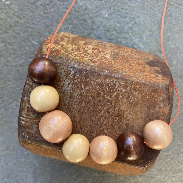 Buy Western Wooden Beads Necklace Set With Orange Tassel 690065 | Kanhai  Jewels